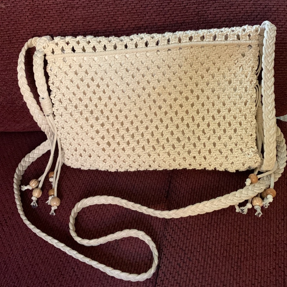 Elegant Cream Macramé Boho Crossbody Shoulder Bag with Beaded Tassels Zip Close - Picture 5 of 11